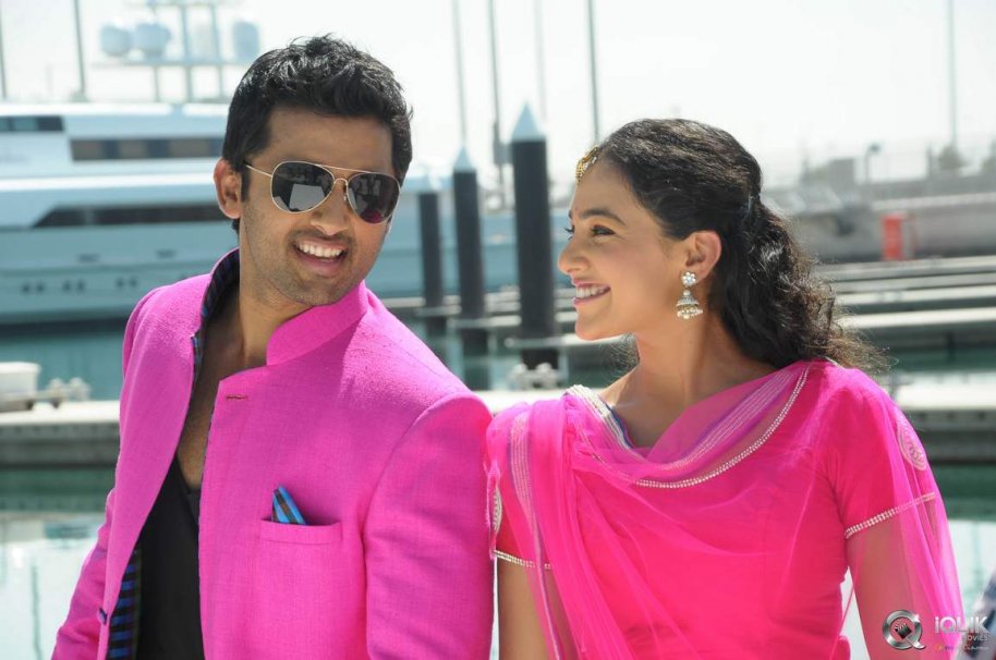 Gunde Jaari Gallanthayyinde